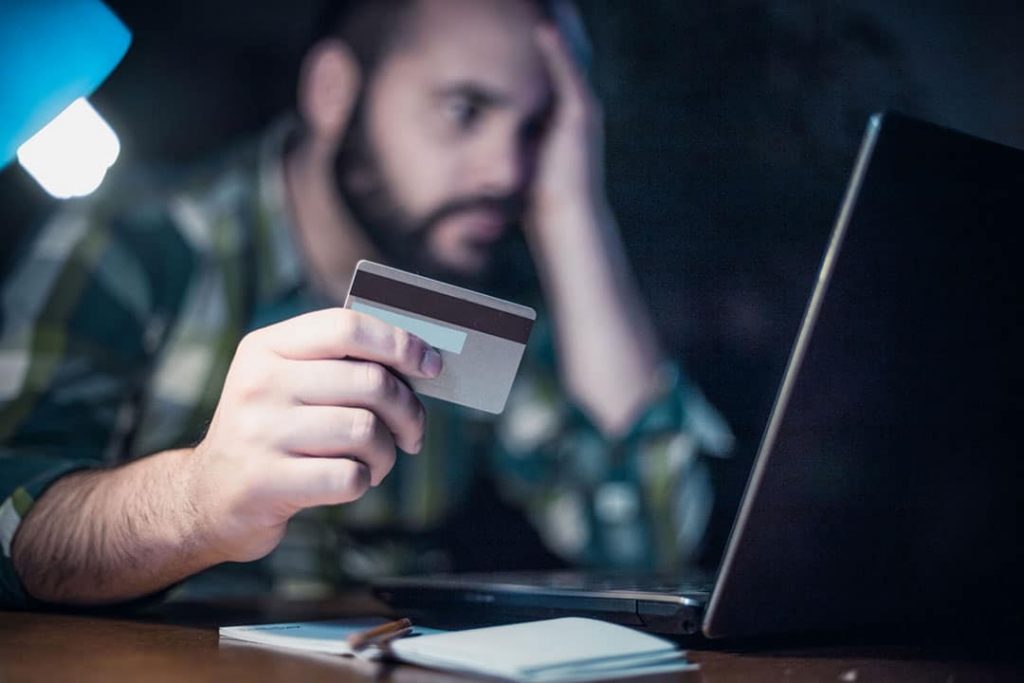 How to protect yourself from online shopping scams